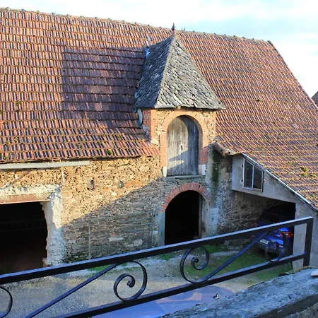 De La Carriere Дом отдыха Saint-Julien-de-Piganiol